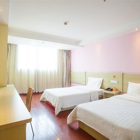 7Days Inn Shantou Coach Terminal Huang He Road Bagian luar foto